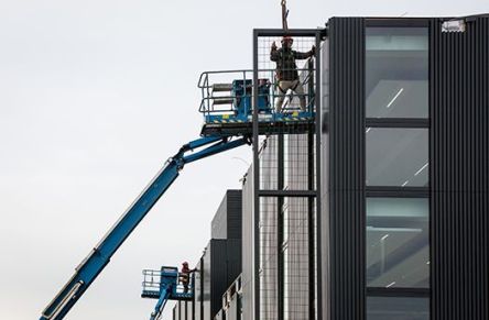 Facade racks for new Oldelft Ultrasound head office installed