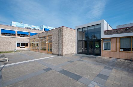 Alfrink college wins public award architecture