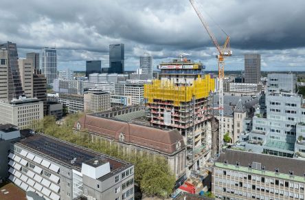 Toren POST Rotterdam begint vorm te krijgen