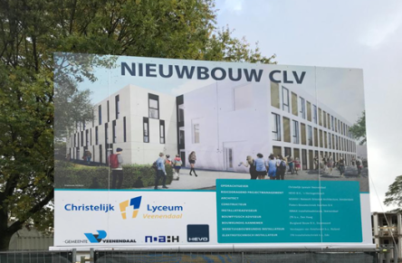 Unveiling of the Christian Lyceum Veenendaal building board