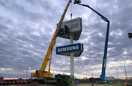 Relocation of advertising mast - Pieter's supervising structural engineer