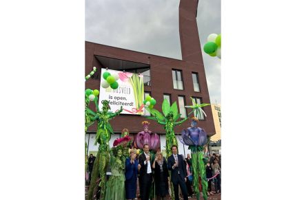 Winkelcentrum Mosveld Amsterdam geopend